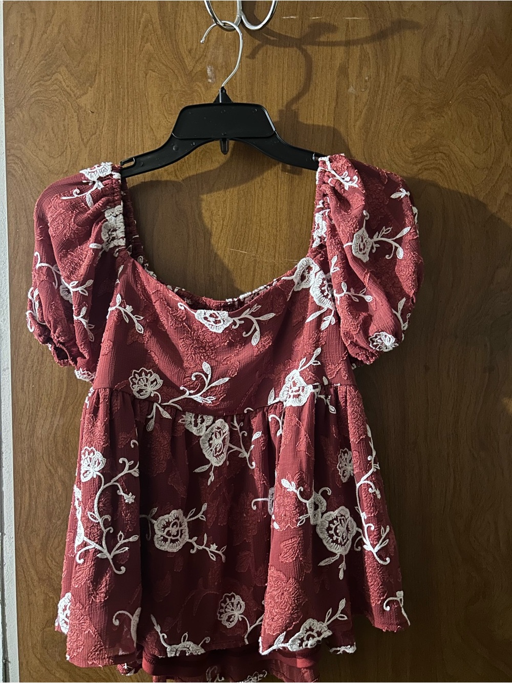 Altar'd State Burgundy Red Floral Puff Sleeve Blouse